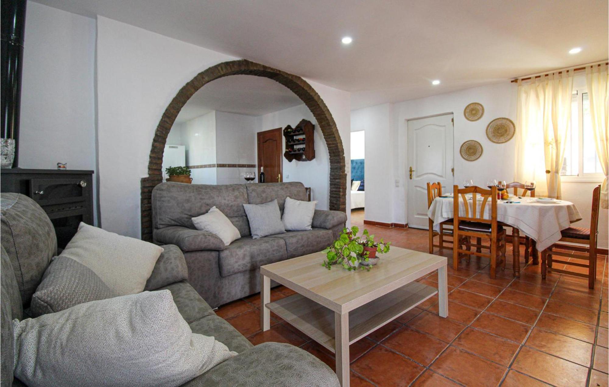 4 Bedroom Gorgeous Home In Sedella Kültér fotó