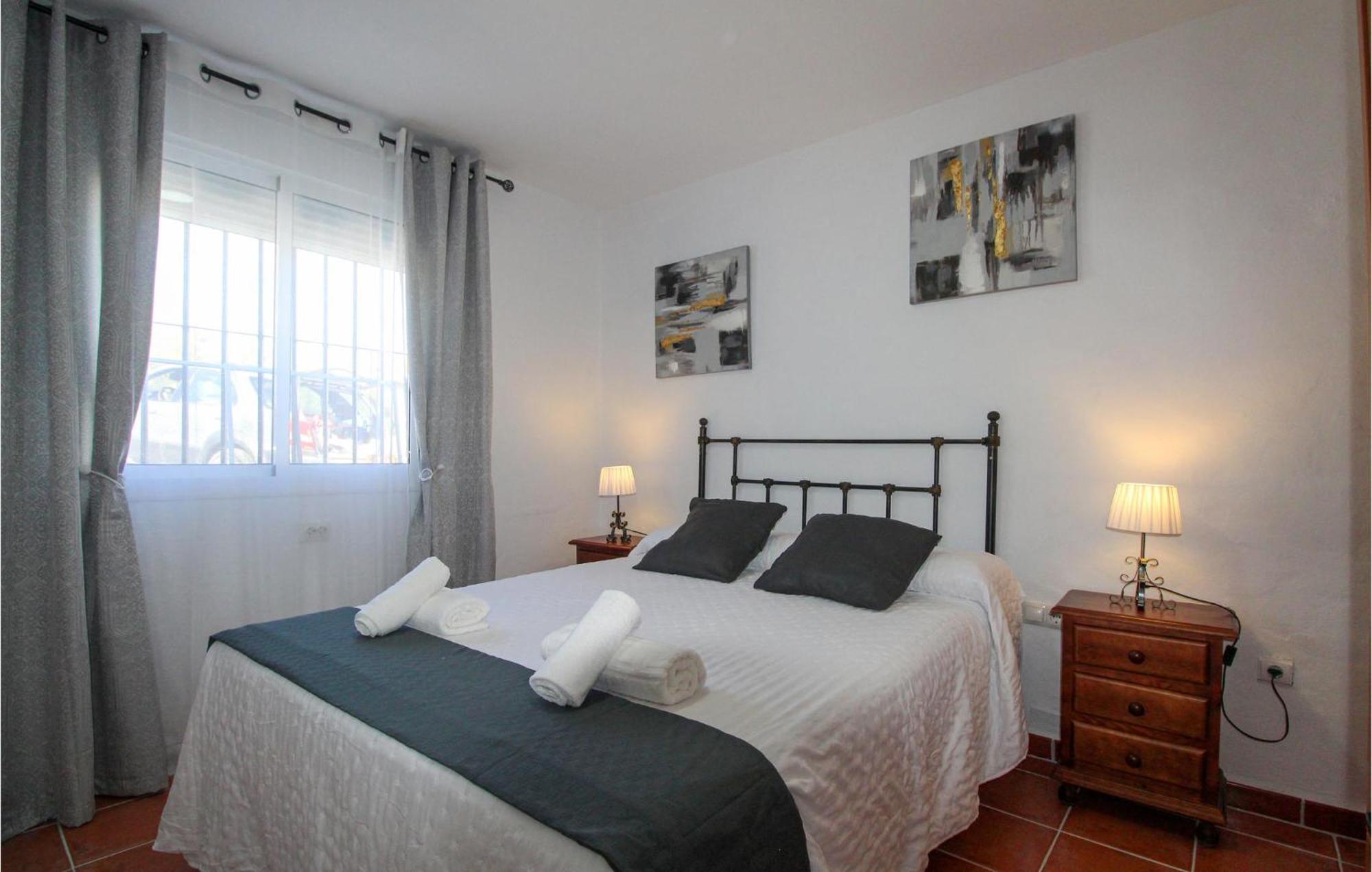 4 Bedroom Gorgeous Home In Sedella Kültér fotó